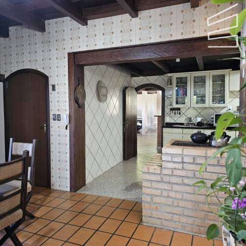 CASA NO BAIRRO SANTA LUZIA 