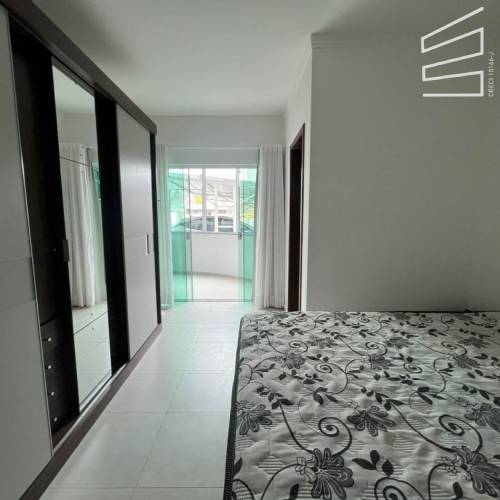 APARTAMENTO NO BAIRRO JARAGUA ESQUERDO 