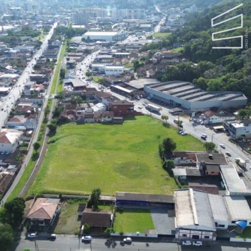 Terreno no bairro Vila Lalau