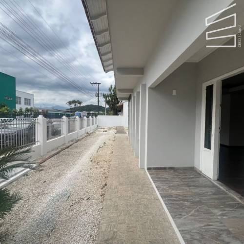 Casa Comercial no bairro Centro 