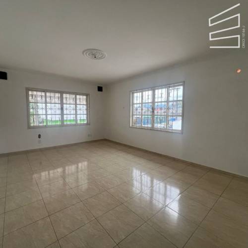 Casa Comercial no bairro Centro 