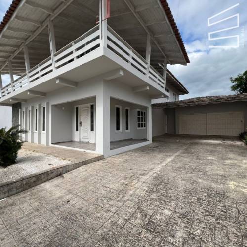 Casa Comercial no bairro Centro 