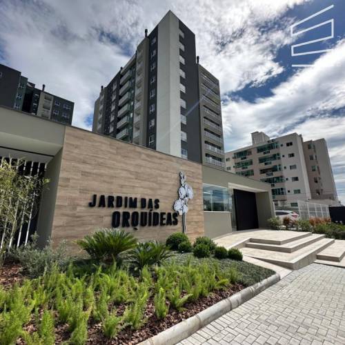 Apartamento no bairro Vila Lalau