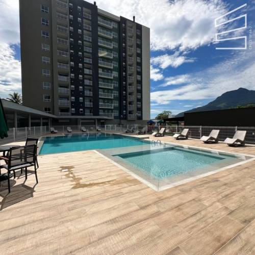 Apartamento no bairro Vila Lalau