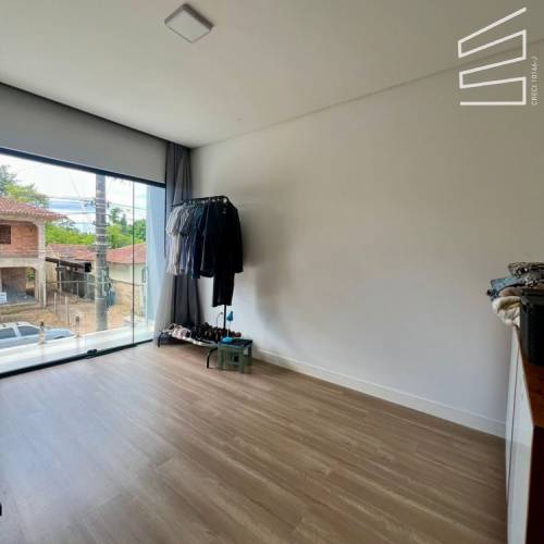 Geminado no bairro Rau