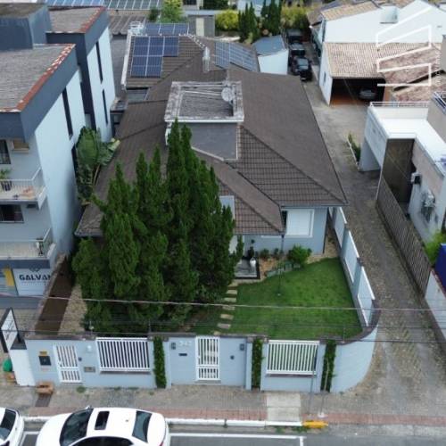 Casa Comercial no bairro Centro 