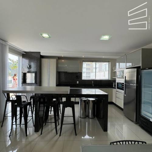 Apartamento no bairro Centro