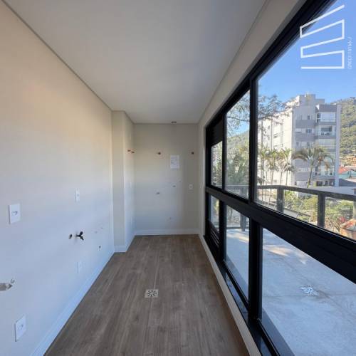 Apartamento no Bairro Vila Nova de Jaragu� do Sul 
