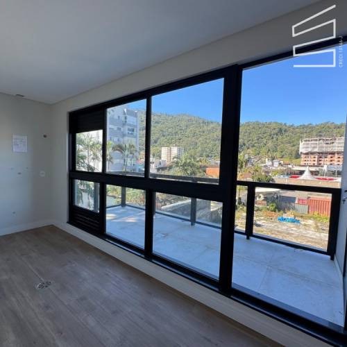 Apartamento no Bairro Vila Nova de Jaragu� do Sul 