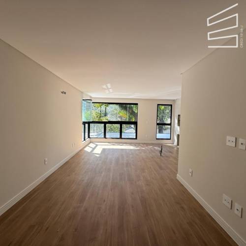 Apartamento no Bairro Vila Nova de Jaragu� do Sul 