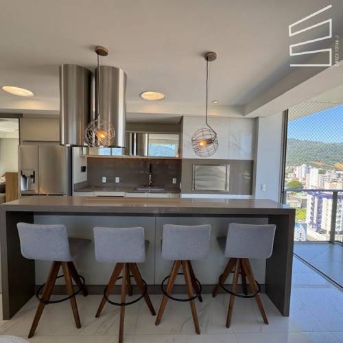 Cobertura no Bairro Vila Nova de Jaragu� do Sul 