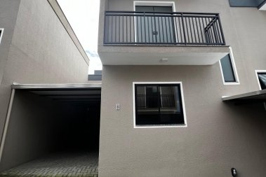 CASA NO BAIRRO  VILA LENZI