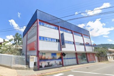 SALA COMERCIAL