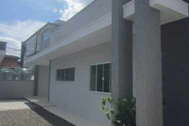 CASA NO BAIRRO VILA LENZI
