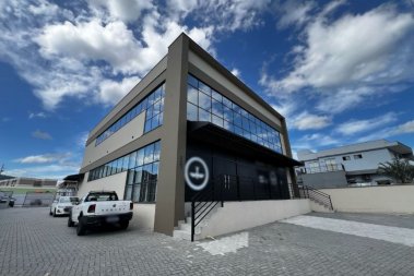 SALA COMERCIAL No bairro ILHA DA FIGUEIRA