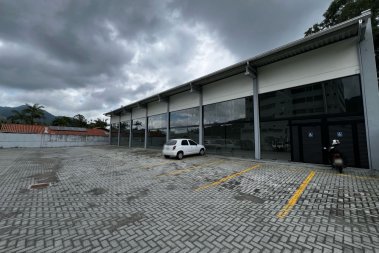SALA COMERCIAL NO BAIRRO BARRA DO RIO CERRO